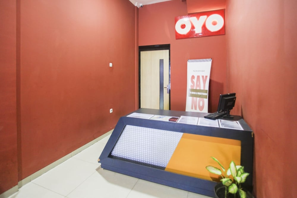OYO 3456 Citara Jaya Guesthouse 4/26