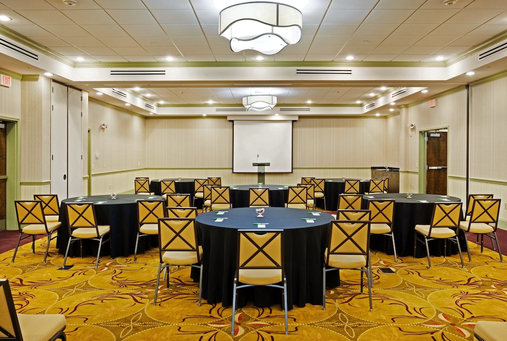 Holiday Inn Rock Hill 54/72