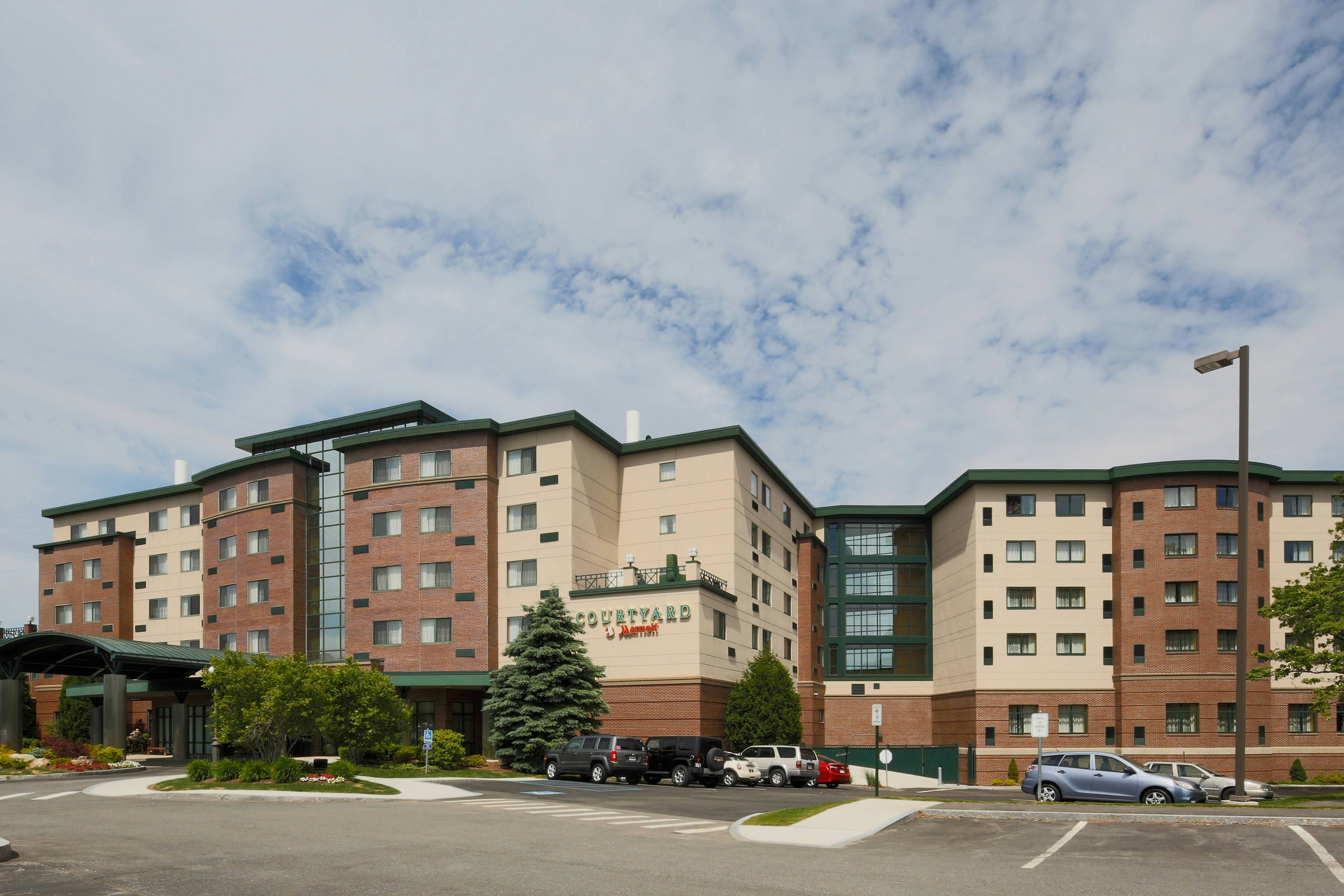 Courtyard by Marriott Boston Waltham in WALTHAM - MA