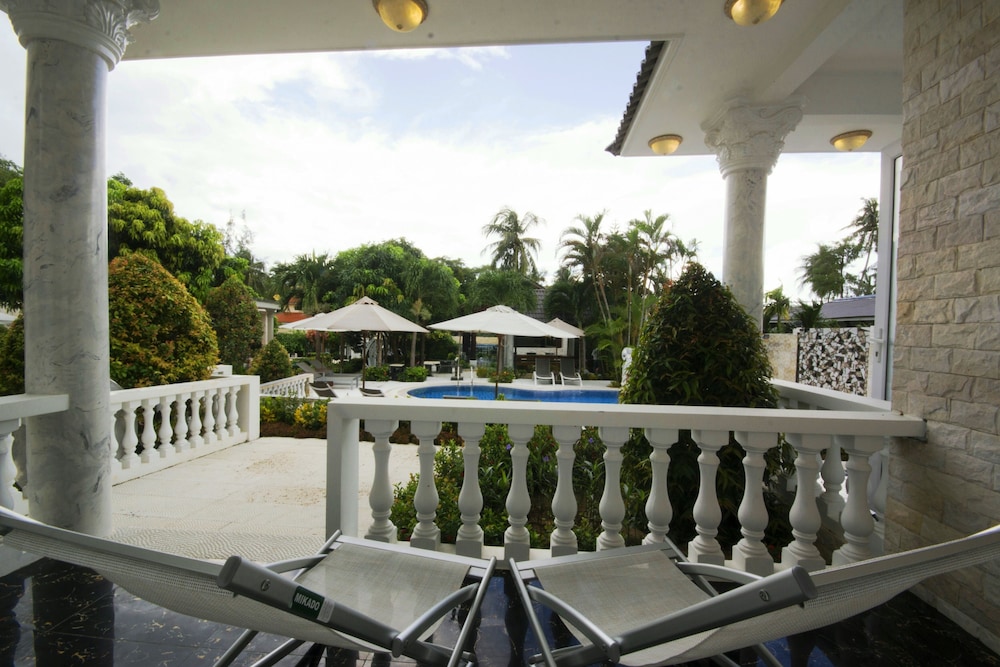 Godiva Phu Quoc Hotel 5/71