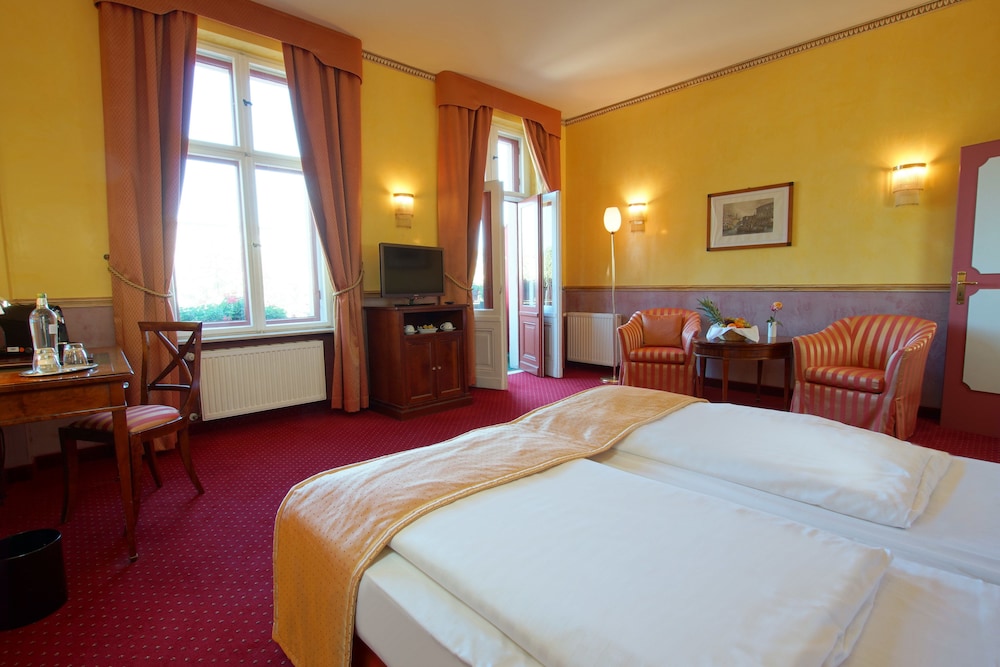 Hotel Am Luisenplatz 19/71