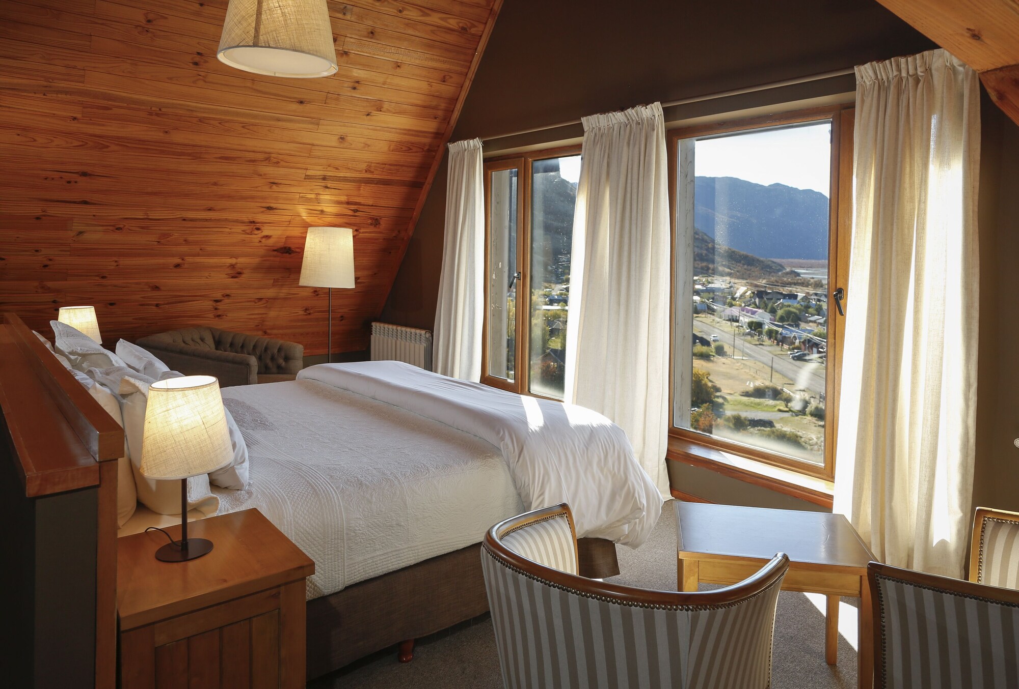 غرفة بريميوم بسريرين منفصلين بإطلالة على الجبل، Los Cerros del Chalten Boutique Hotel 7/10
