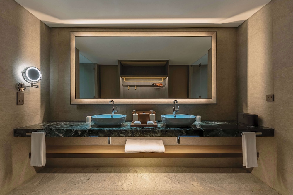 Lobby at Mandai Rainforest Resort by Banyan Tree, SINGAPORE