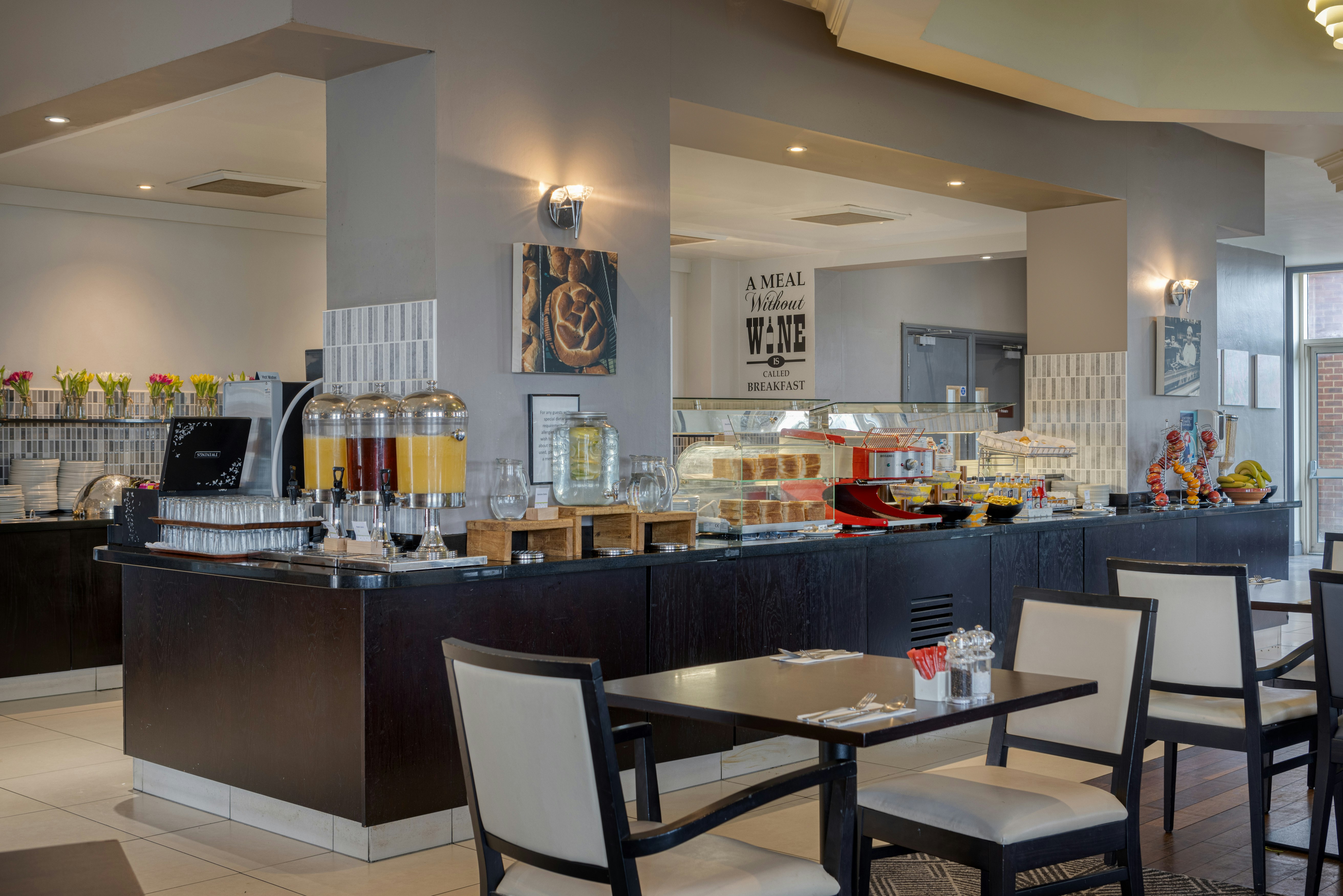 Doubletree By Hilton Dartford Bridge 43/84
