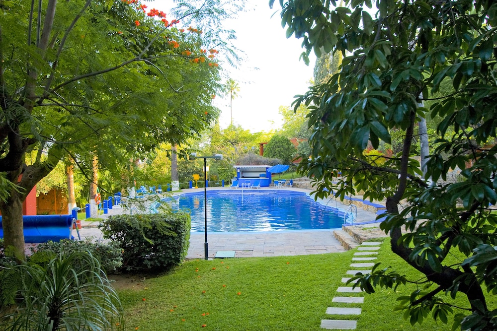 Hotel Victoria Oaxaca 46/50