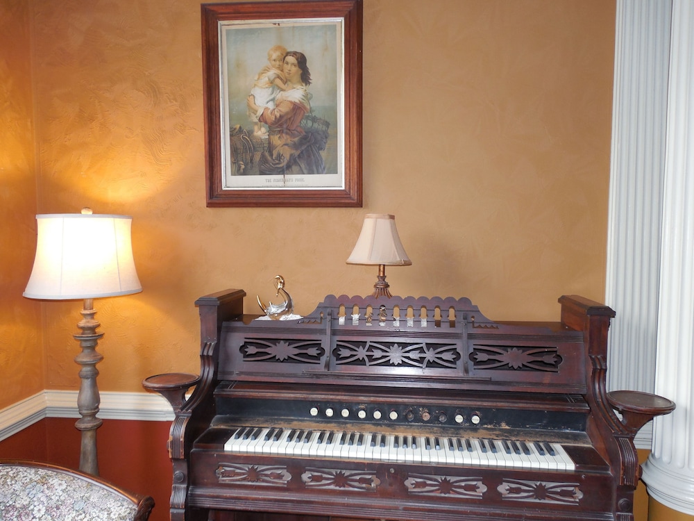 The Proctor Mansion Inn 33/70