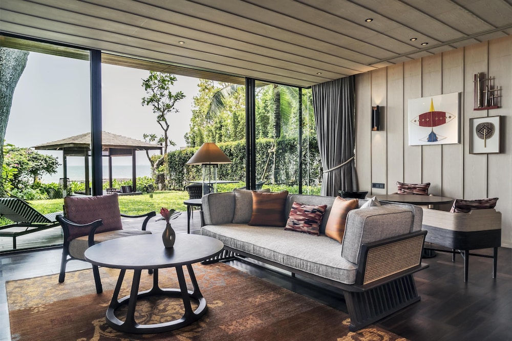 Andaz Pattaya Jomtien Beach 28/50