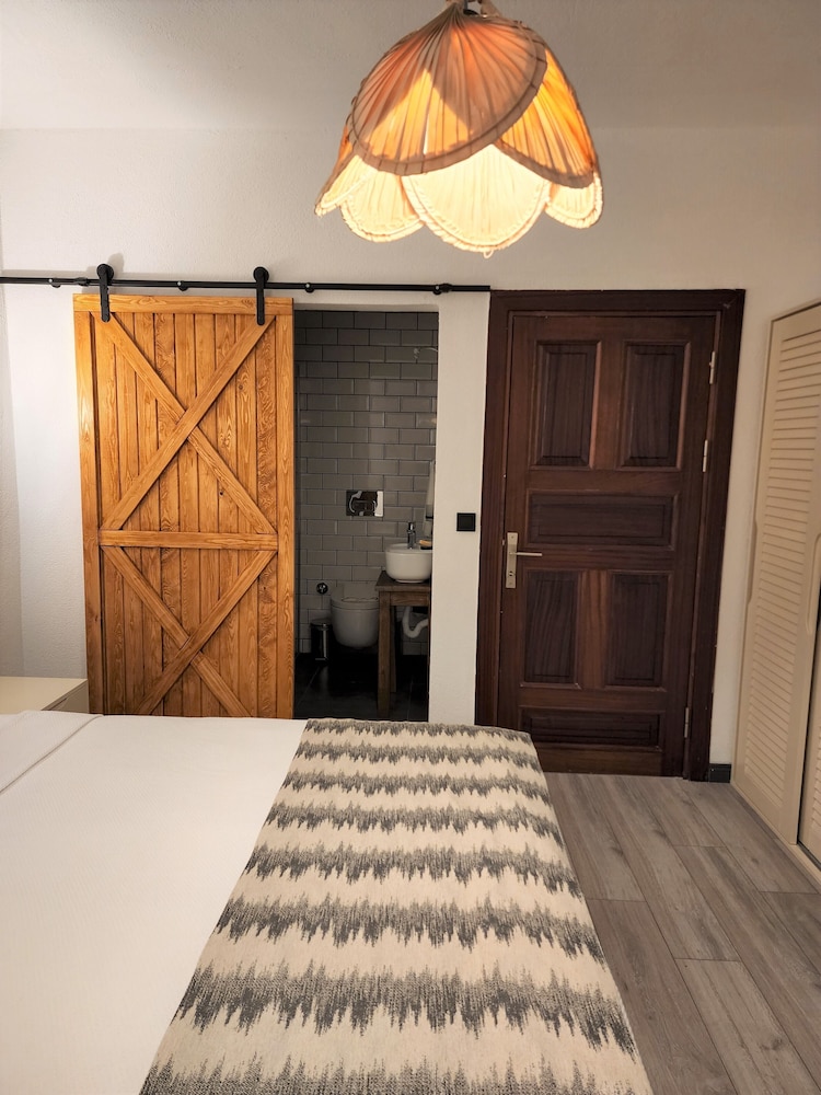 Dolce Vita Luxury Bungalows 6/50