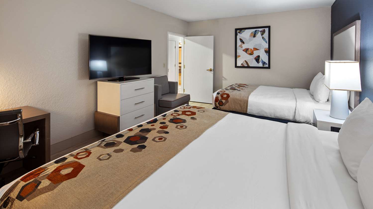 Best Western Heritage Inn & Suites 5/11