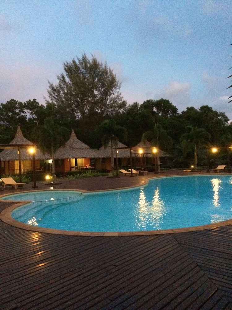 Payam Cottage Resort 2/21
