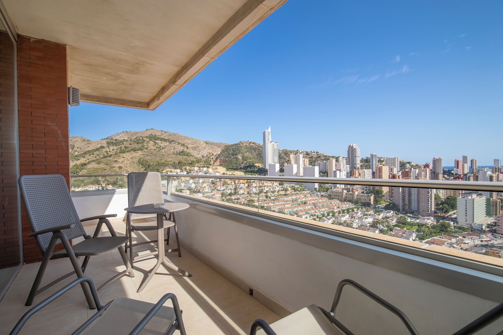 Hotel BCL Levante Club and Spa - Adults Only 67/70