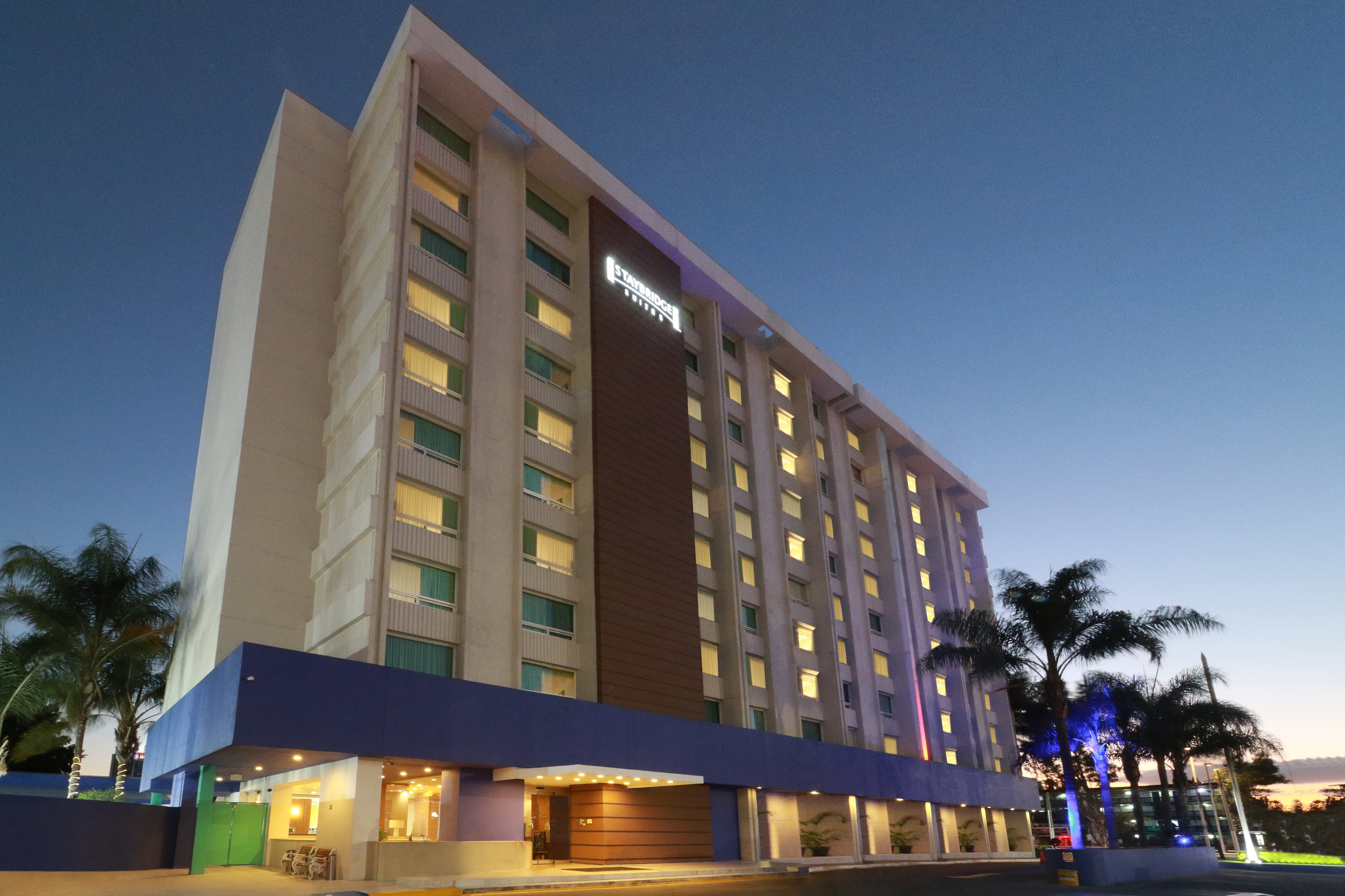 Staybridge Suites Guadalajara Expo 3/49