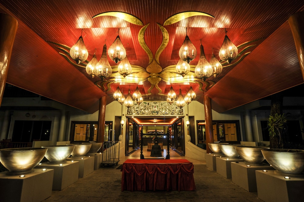 Suan Bua Hotel Resort 32/48