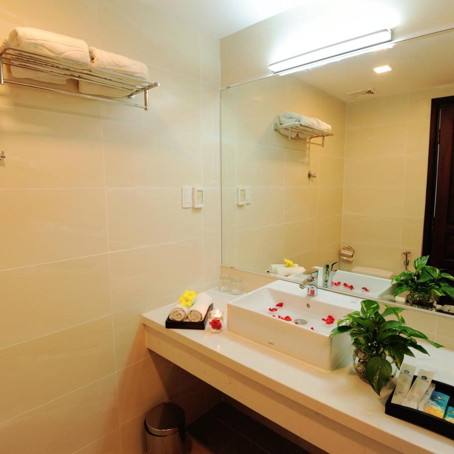 Cuu Long Hotel My Tho 49/50