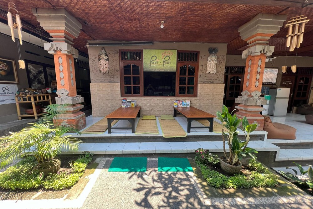 Padi-Padi Backpackers Home 2/50