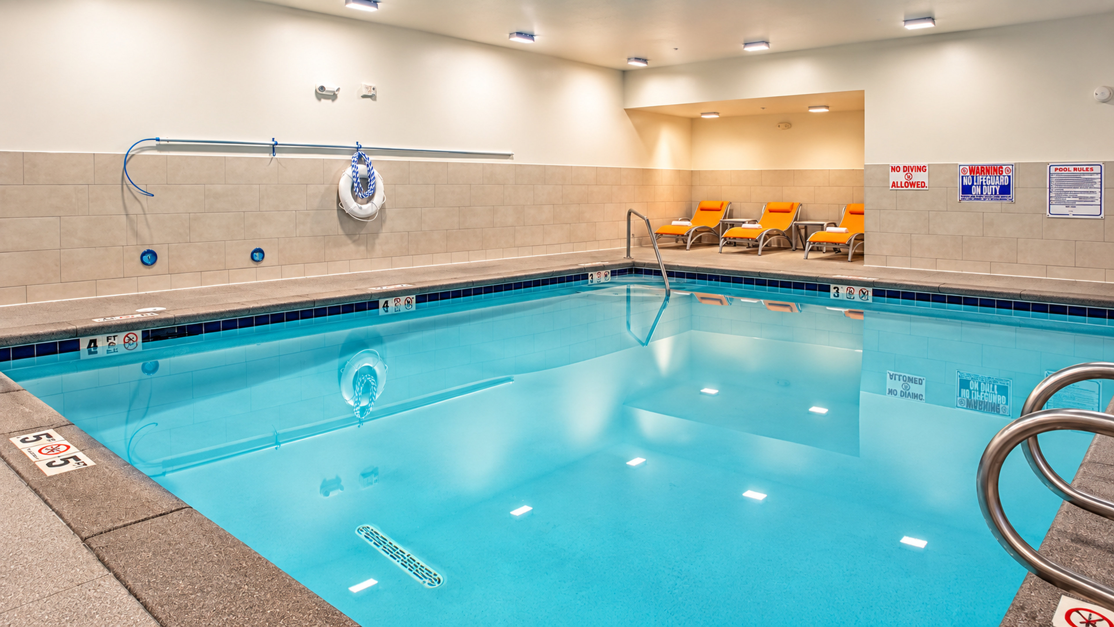 Holiday Inn Express Suites Boise Airport 34/80