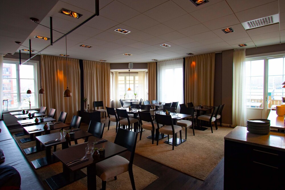 Dialog Hotel Villan 40/50