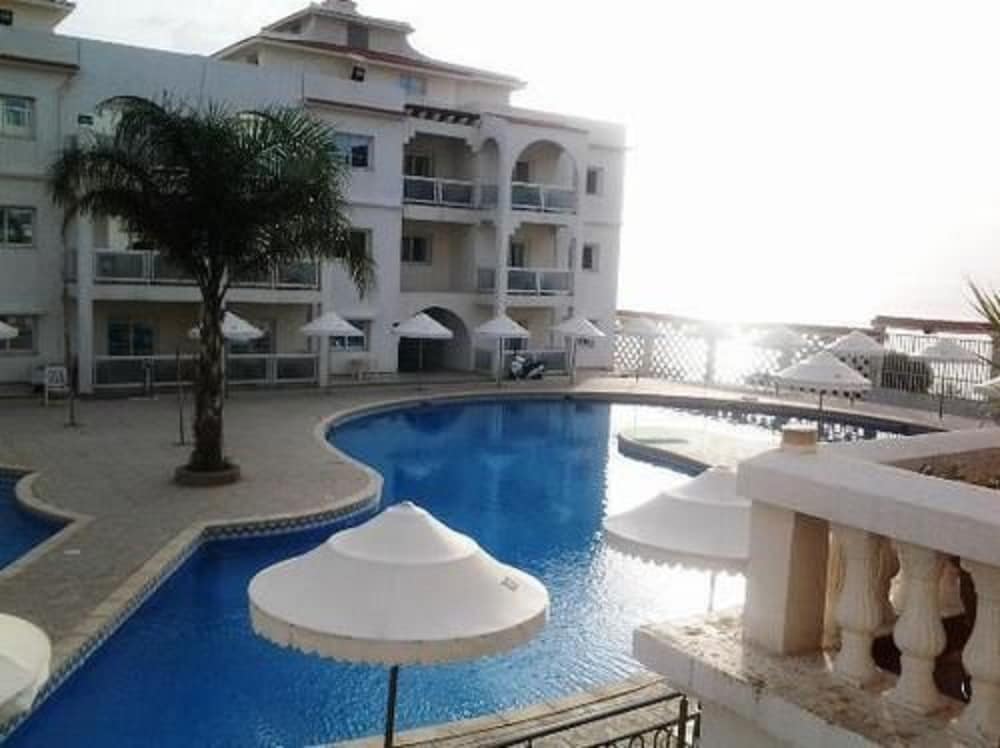 Sabri Hotel 39/44