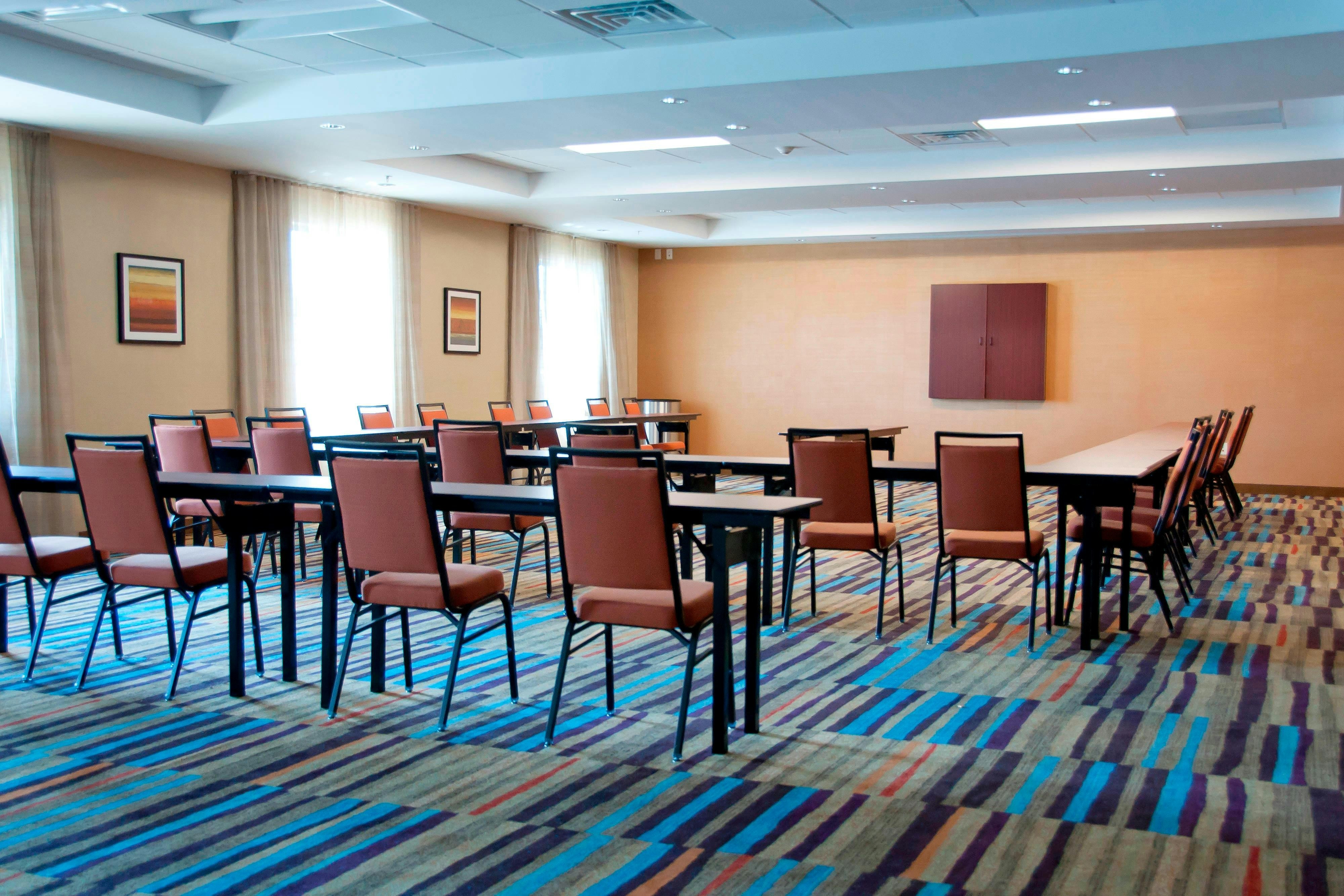 Fairfield Inn Suites Des Moines Urbandale 8/10