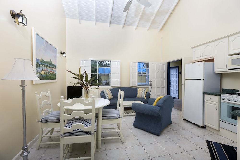Villa Beach Cottages 30/50