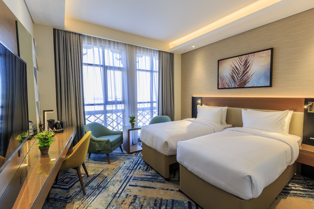 Executive Twin Room with Canal View
