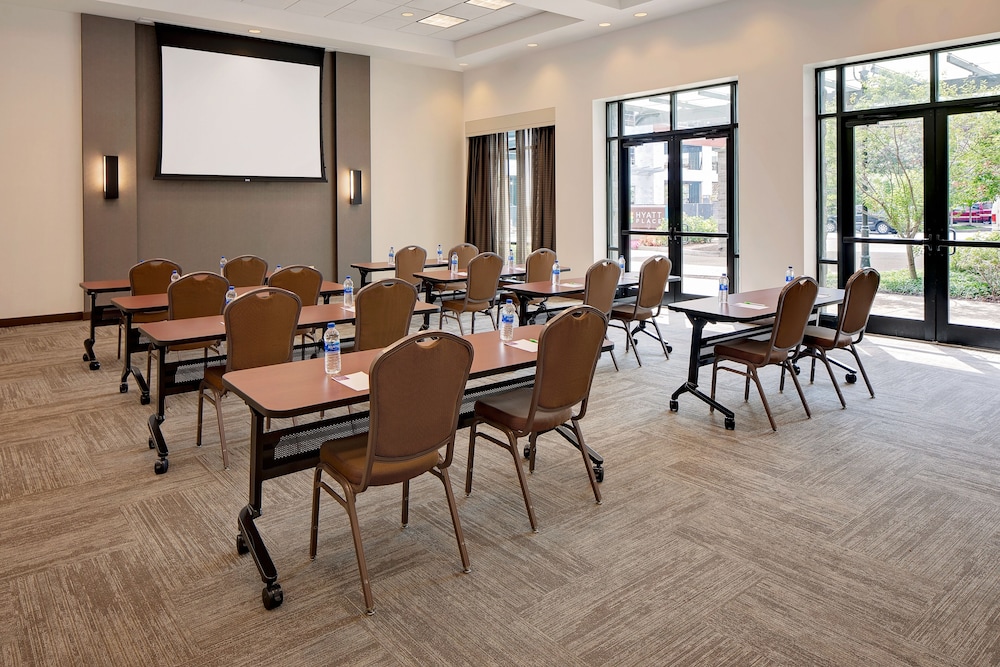 Hyatt Place Pittsburgh-North Shore 35/41
