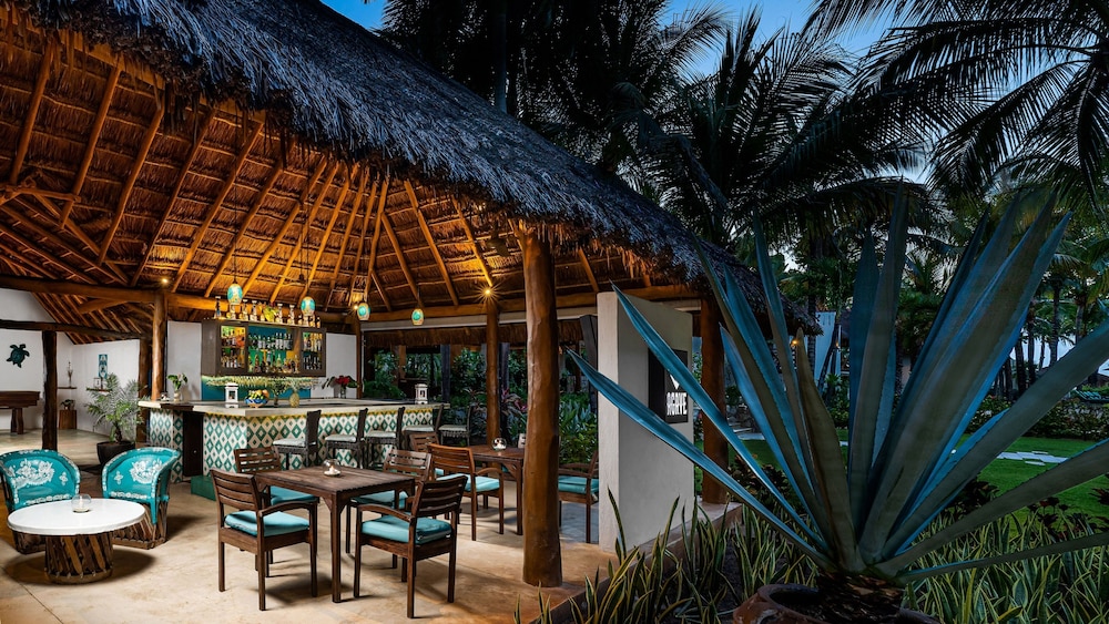 Mahekal Beach Resort 5/48