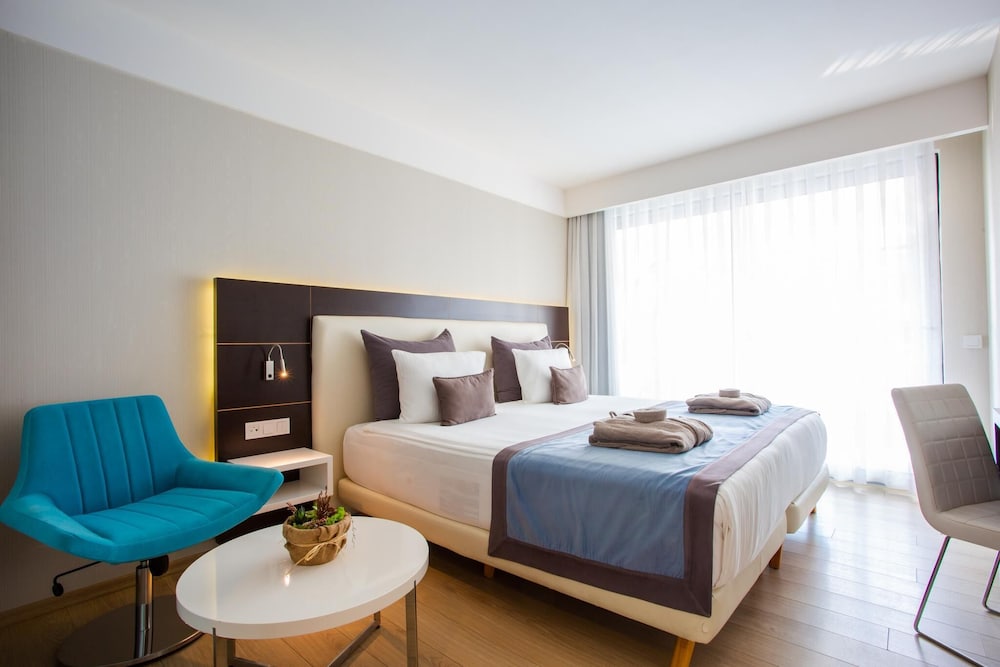 Selene Beach And Spa Hotel - Adults Only 14/50