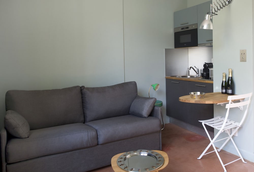 Helzear Montparnasse Suites 32/61
