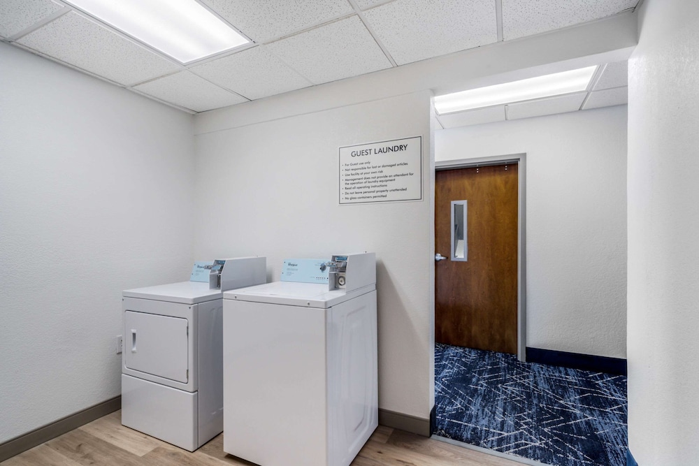 Comfort Inn & Suites Lexington South 10/46