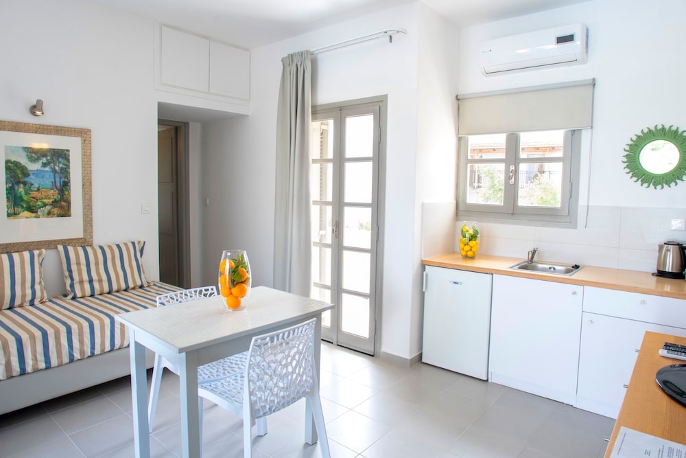 Elounda Garden Suites 44/80