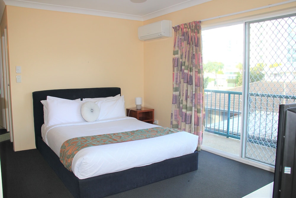 Broadwater Keys 33/72