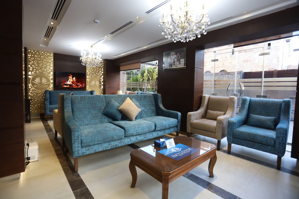 Naylover Hotel Suites 28/50