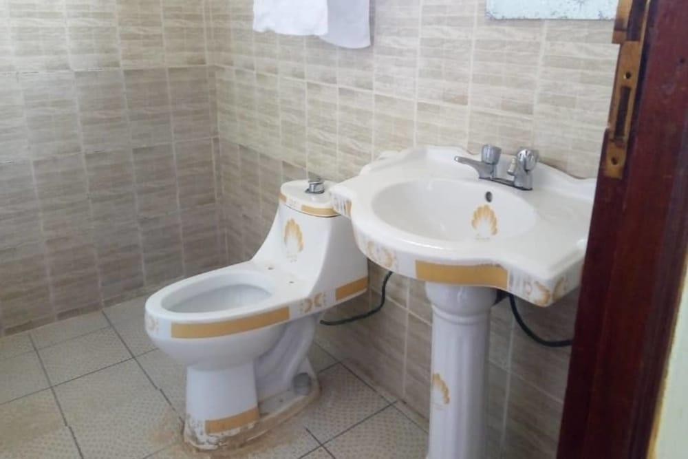 Hotel Kama 26/27