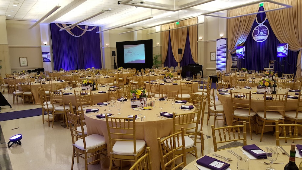 Cook Hotel And Conference Center At Lsu 37/50