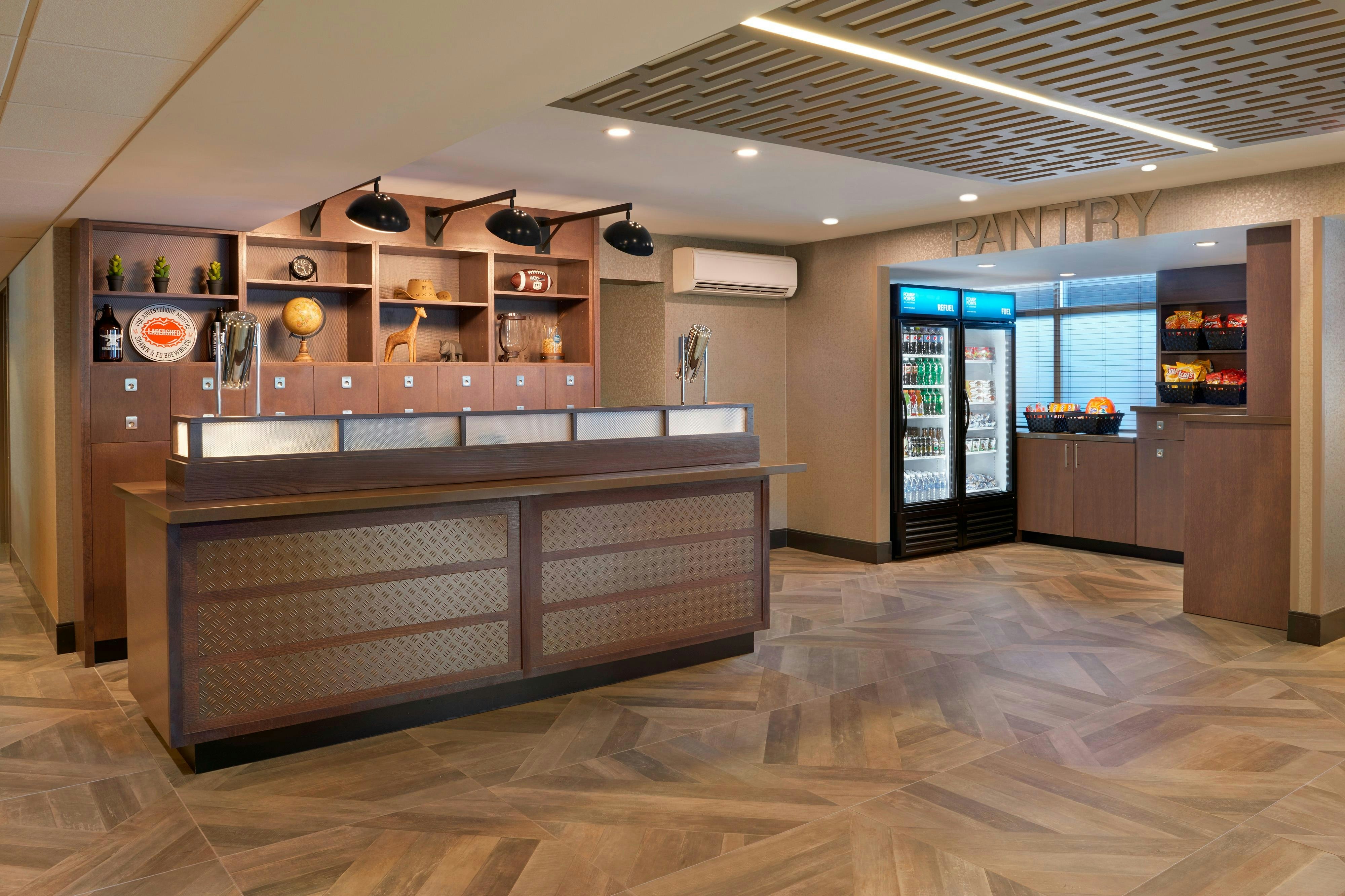 Lobby at Four Points By Sheraton Hamilton Stoney Creek, HAMILTON