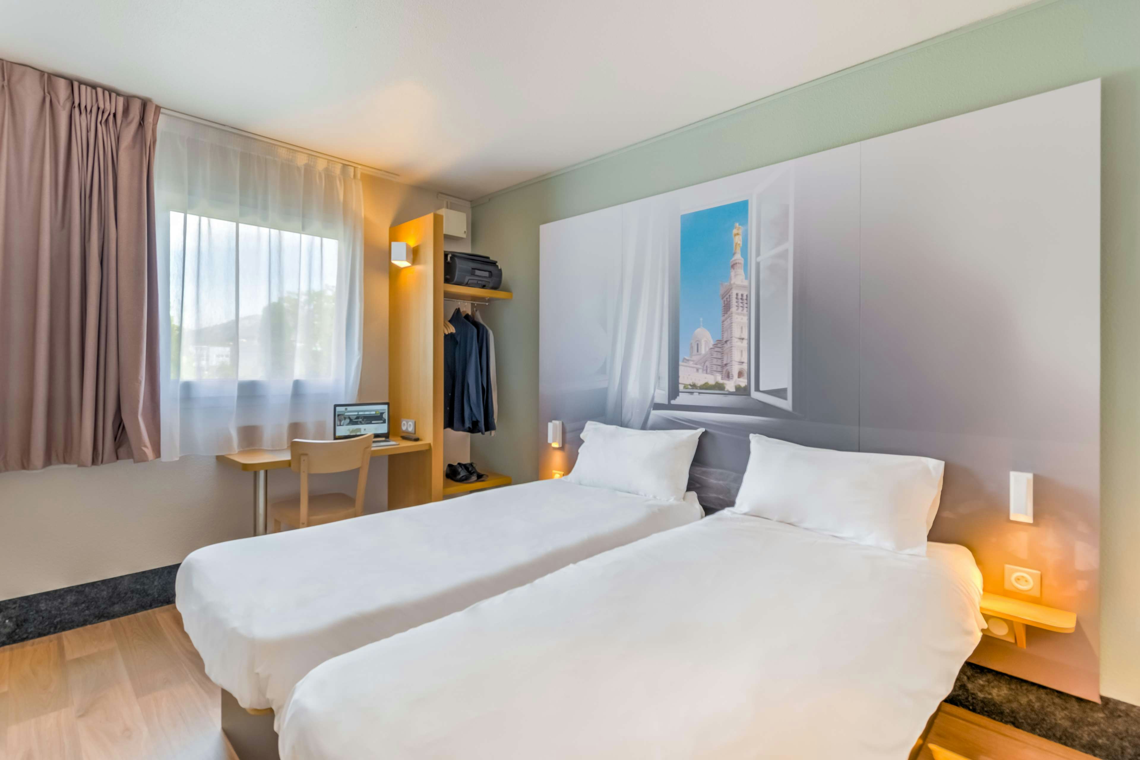 B&B Hotel Marseille La Valentine 7/26