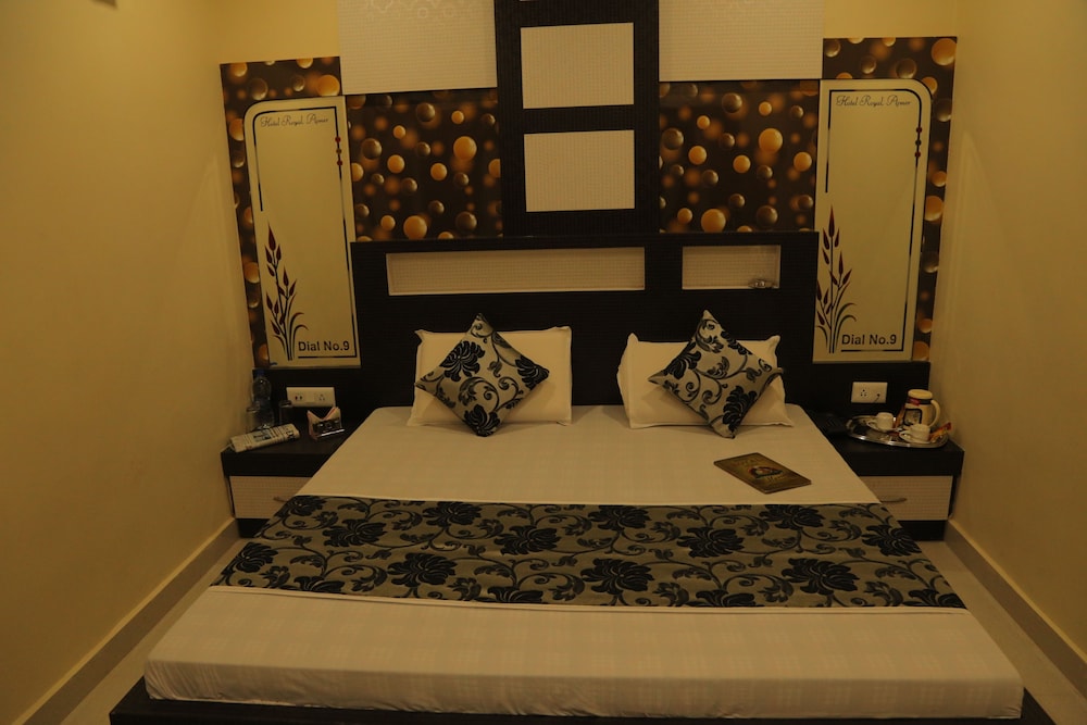 Hotel Royal Ajmer 24/40