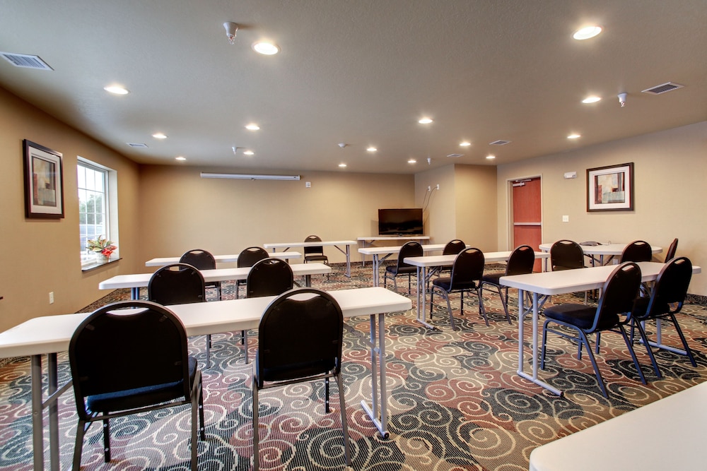 Cobblestone Inn Suites Schuyler Ne 43/62