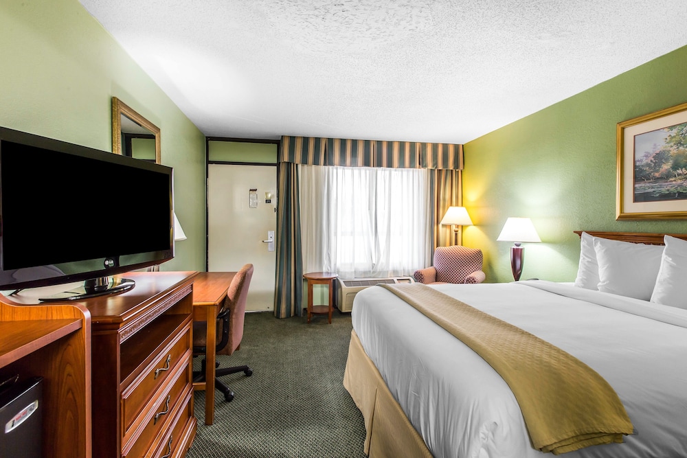 Quality Inn & Suites Waycross 13/45