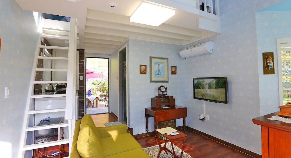 Kismet Cottage 17/26