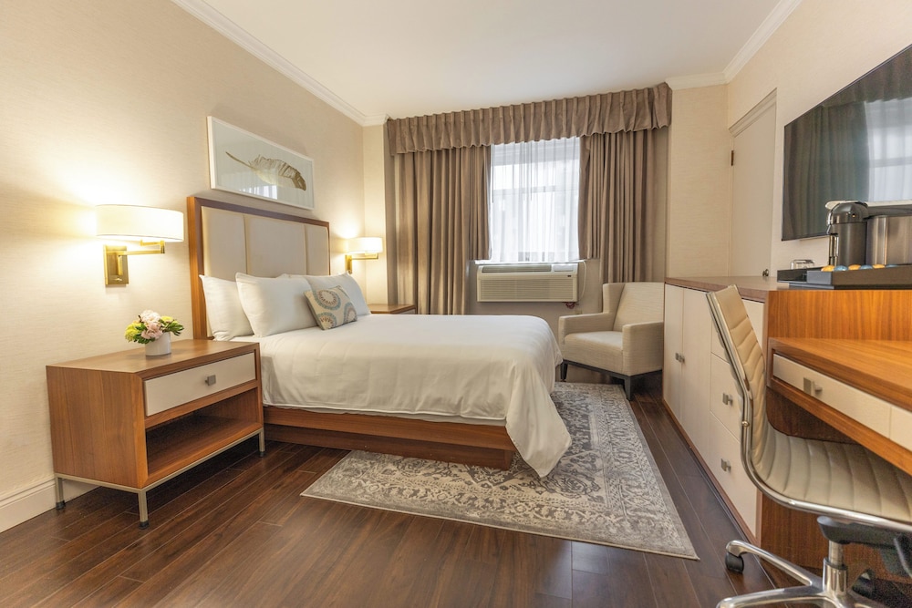 Lord Nelson Hotel And Suites 25/61