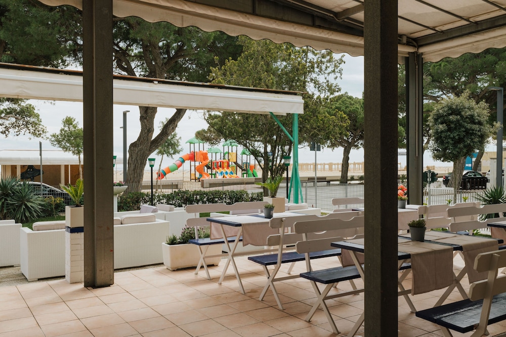 Villa Franca 46/52