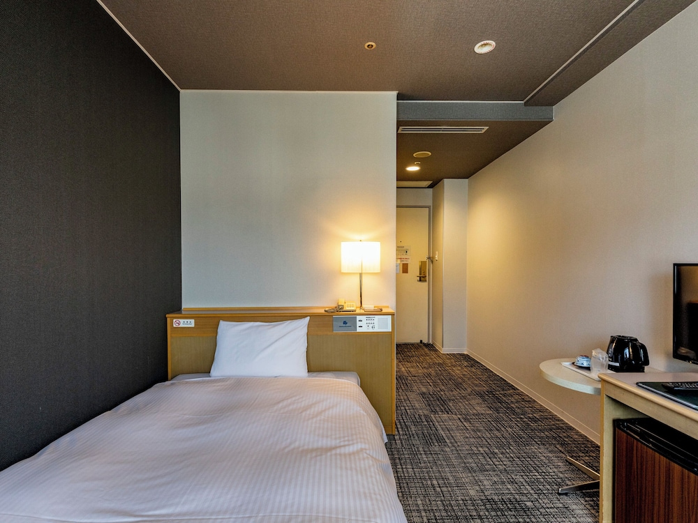 Century Plaza Hotel 17/58