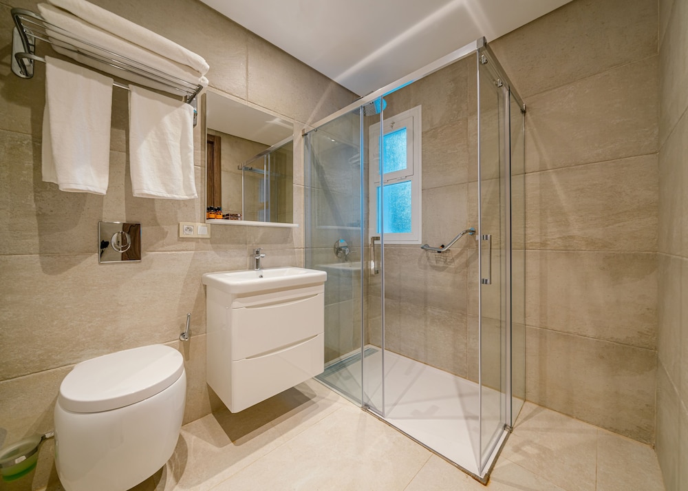 Le Tanger Hotel 48/50