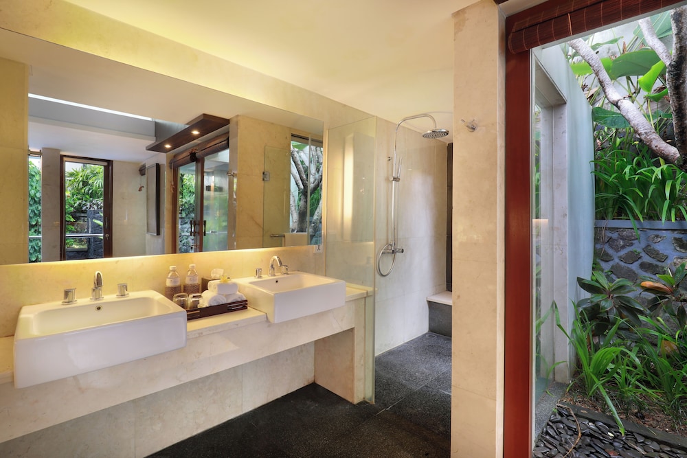 Royal Kamuela Villas & Suites at Monkey Forest Ubud – Adults Only 74/75