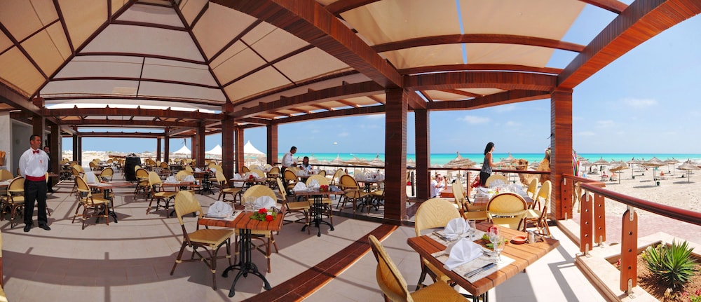 Djerba Plaza 58/74