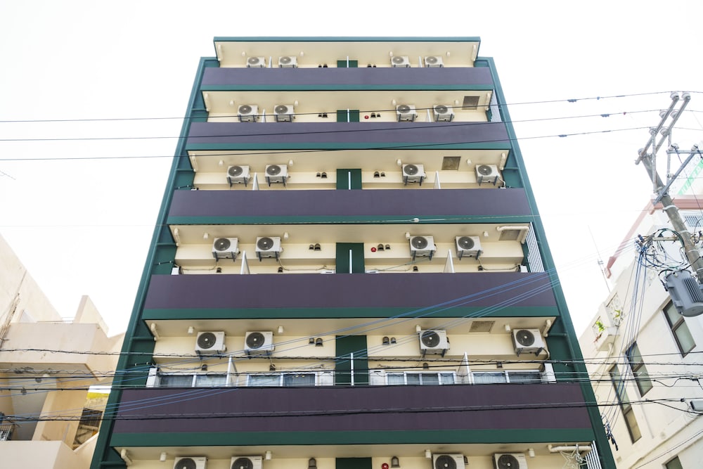 Mr.Kinjo Eminence Inn Maejima 1/42