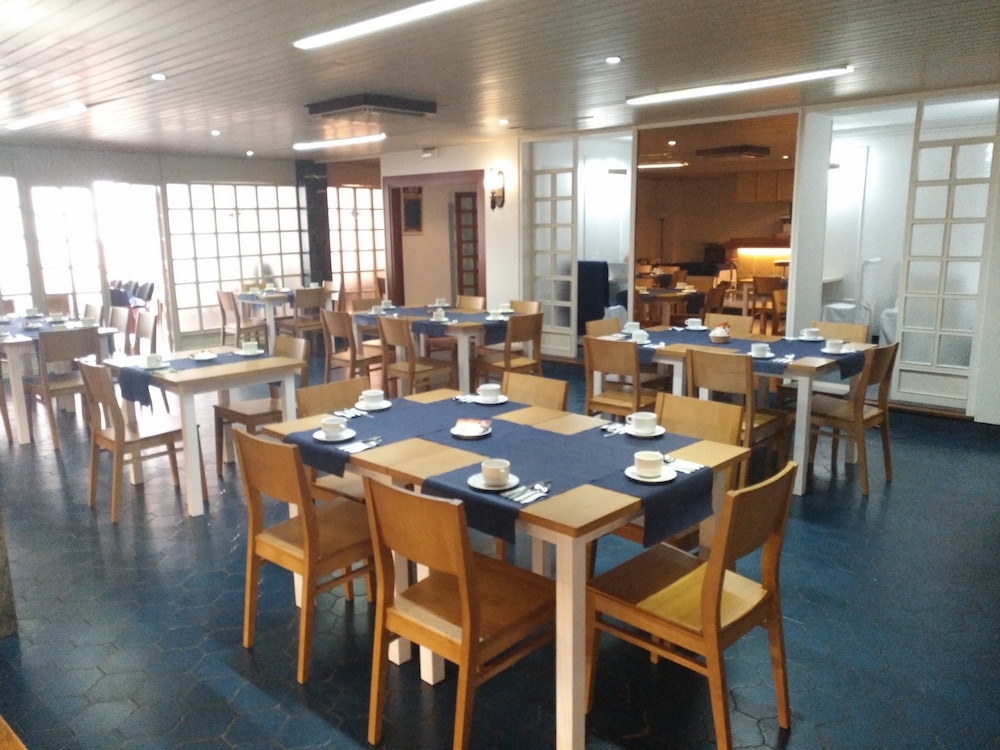 Marques de Santillana Hotel 43/60