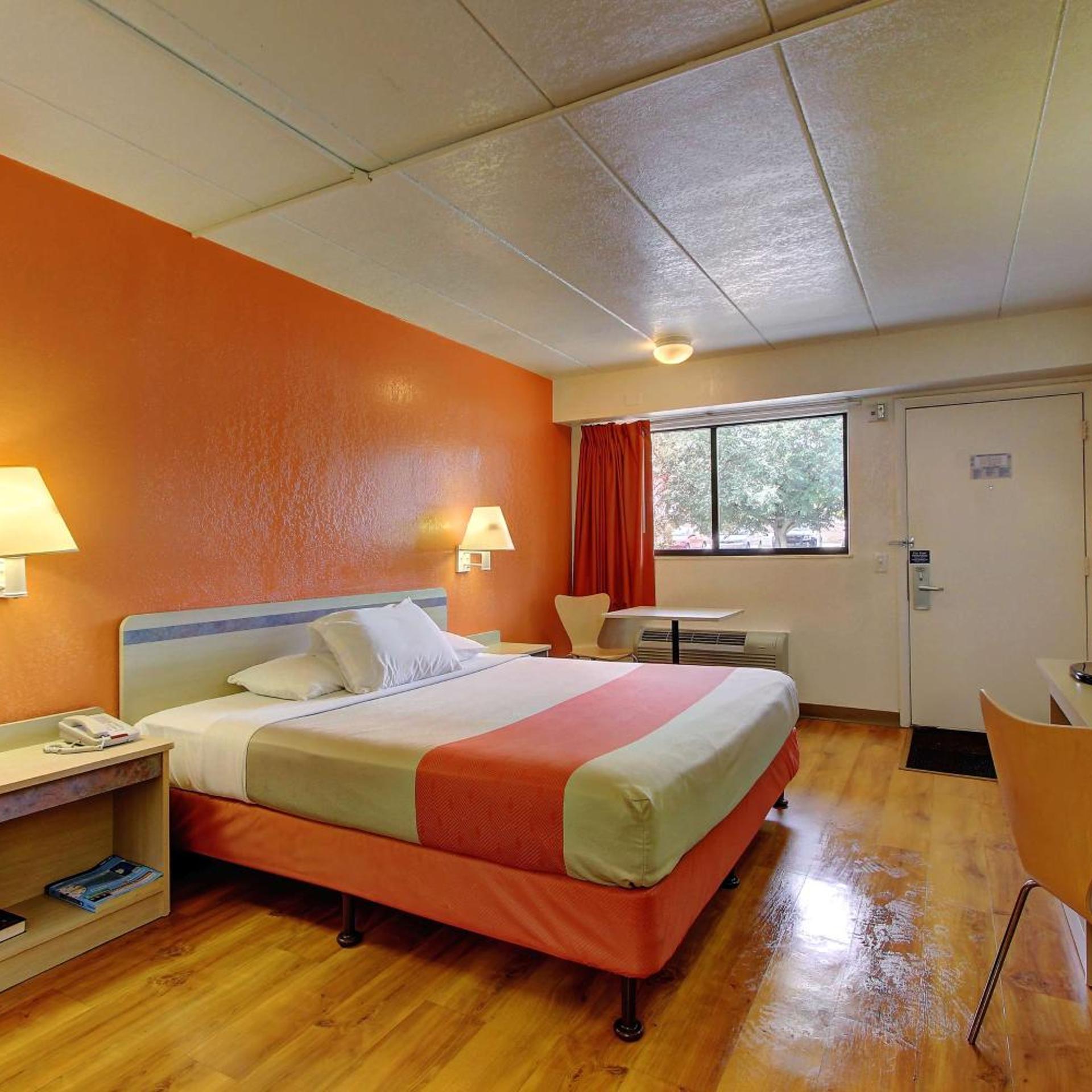 غرفة بسرير كينج، Motel6 York, PA 7/10
